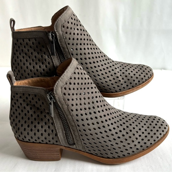 Lucky Brand Basel Double Zip Block Heel Perforated Ankle Booties Dark Stone 7M - Picture 3 of 17